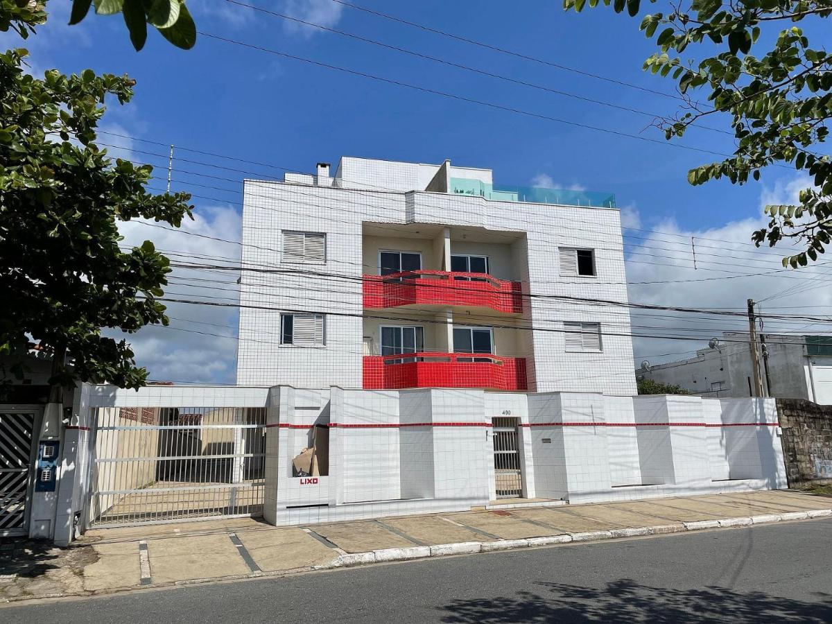 Апартаменти Cobertura Duplex Com Ofuro Em Перуібі Екстер'єр фото